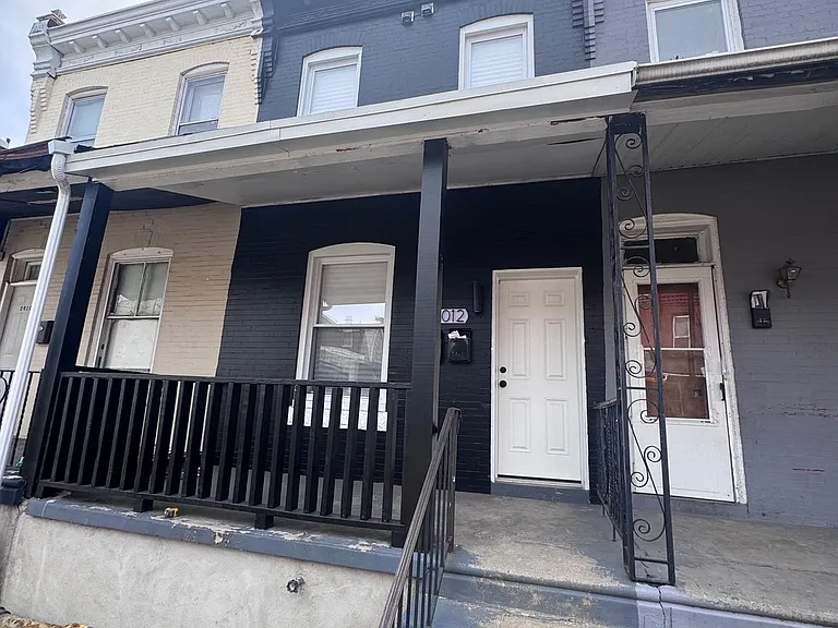 5012 W Stiles St #2 — Photo 1