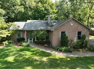 673 E Lakeside Dr, Monticello, IN 47960