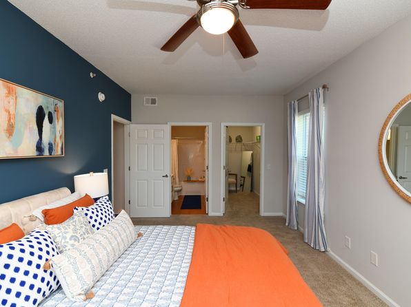 46 Seagrass Ln #20-303