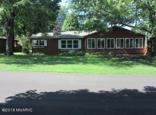 4888 Shore Dr, Coloma, MI 49038