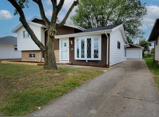 15313 Shirley Ave, Maple Heights, OH
