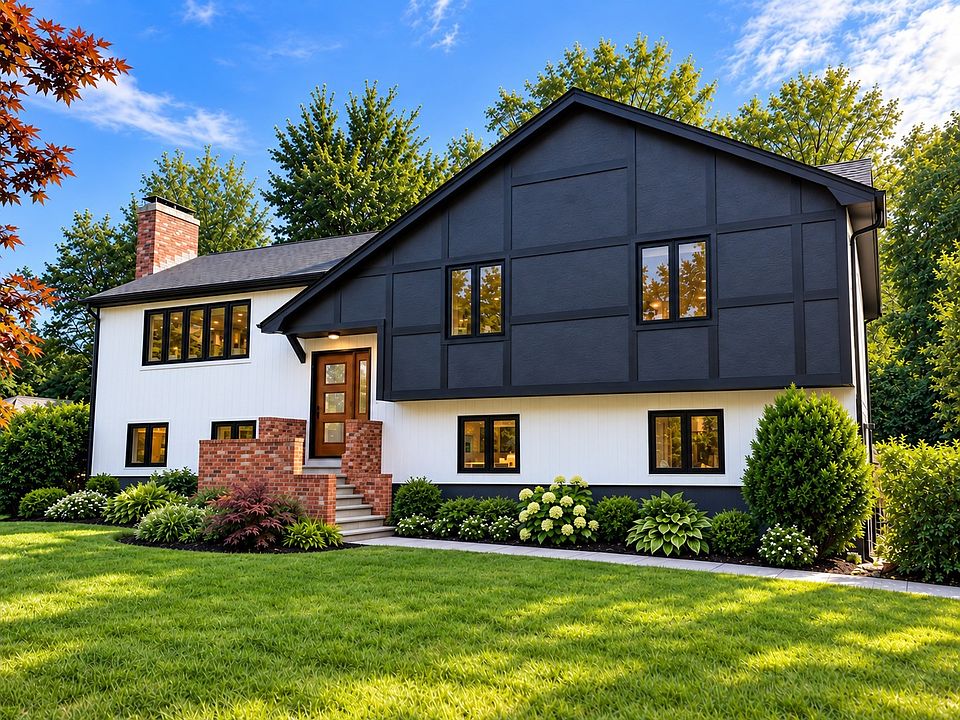 1st image of 40 Hollytree Rd
