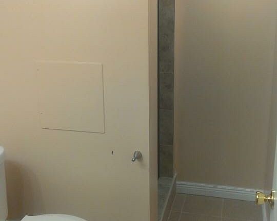 3rd image of 138 Legacy Park Cir
