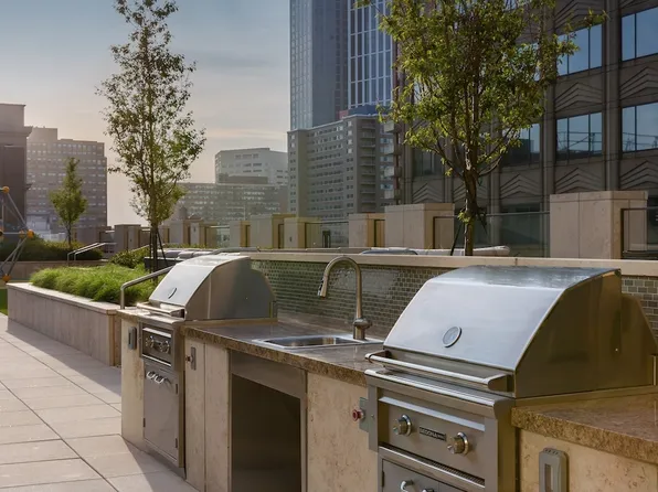 99 Hudson Street image 11 of 30