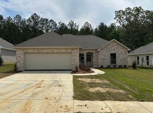 963 Riverside Ln, Pearl, MS 39208
