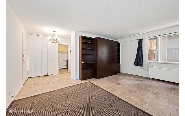 Rented by Douglas Elliman | media 4