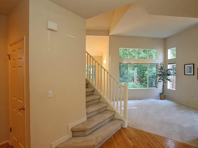 4262 258th Ave SE — Photo 9