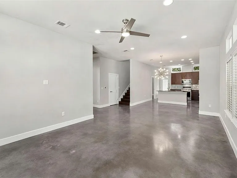 3905 Clawson Rd #7 — Photo 6