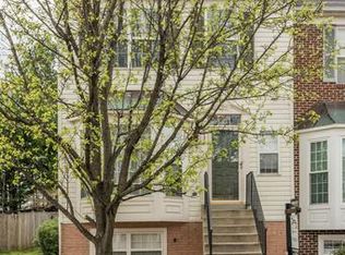 9634 Eaton Woods Pl, Lorton, VA 22079