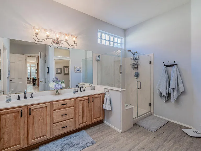 80571 Hoylake Dr — Photo 11