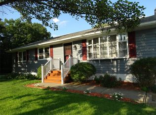 716 Woodrow Ave, Endicott, NY 13760
