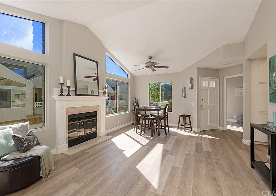1st image of 7 Glenoaks