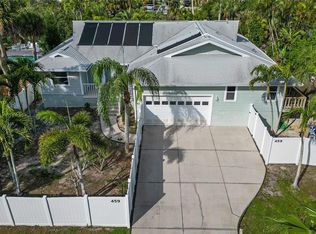 459 Avenida De Mayo, Sarasota, FL 34242