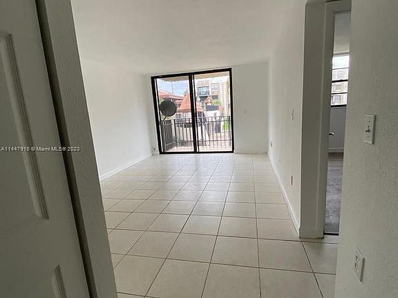 5th image of 3581 SW 117th Ave #5-204