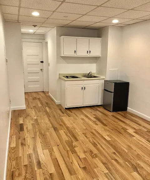 854 Beacon St #D — Photo 1