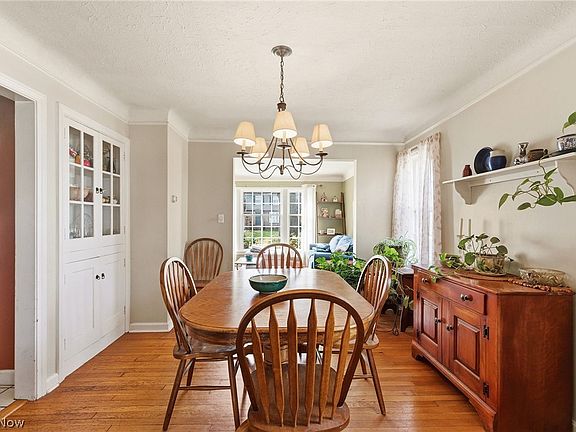 4th image of 5187 Mayview Rd
