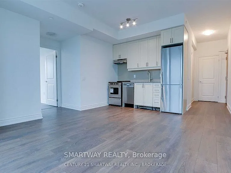 1050 Main St E #321 — Photo 6