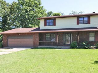 242 William Dr, Jackson, MO 63755
