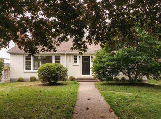 5845 Inglewood Dr, Halifax, NS B3H 1B2