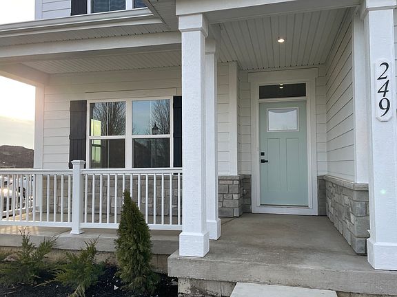 Greenwood with Basement