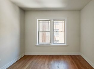 3810 1/2 N Sheffield Ave #2W, Chicago, IL 60613