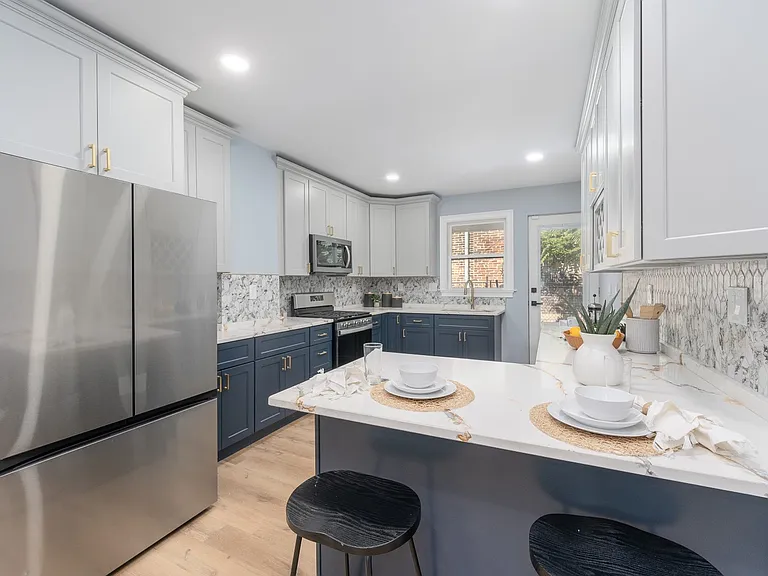 40 E Fort Ave — Photo 6