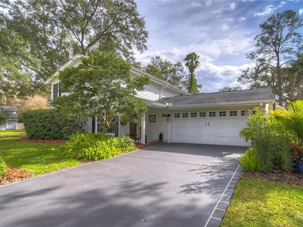 4602 FARMHOUSE DRIVE, TAMPA, FL 33624