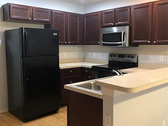 5th image of 13442 APPLEROSE LANE #66
