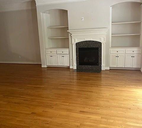 4th image of 4218 Eli St