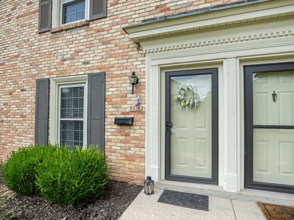 2470 Abbington Dr SE, Grand Rapids, MI 49506