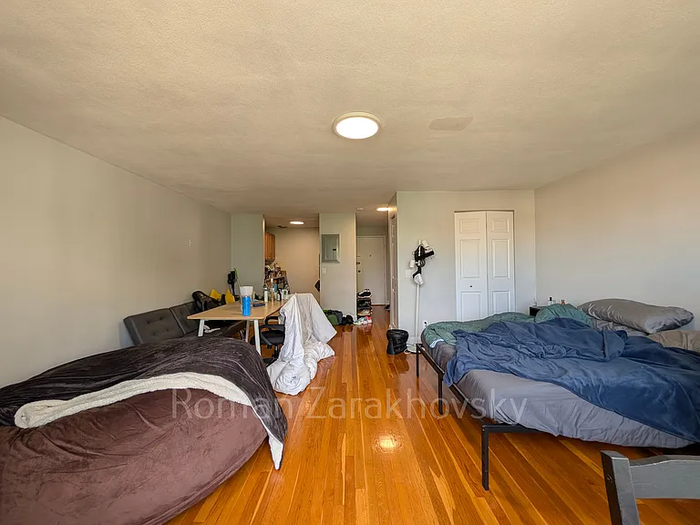 236 Babcock St #4 — Photo 4