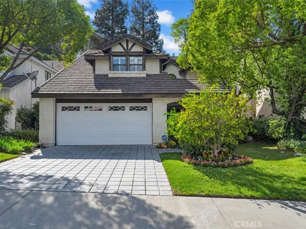 25355 Clarke St, Valencia, CA 91381