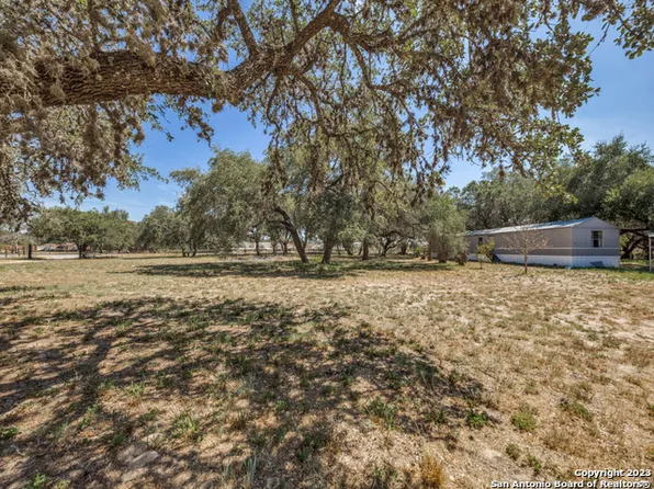 2810 MOGFORD RD, San Antonio, TX 78264