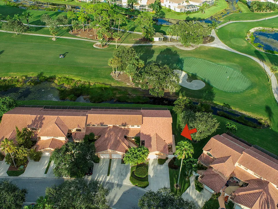 533 Prestwick Cir