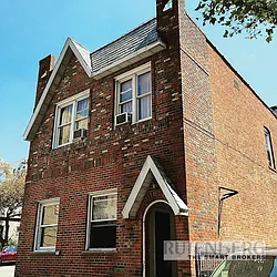 Rented by R New York