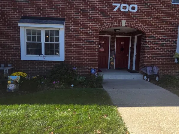 750 E Marshall St APT 703, West Chester, PA 19380