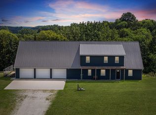 17110 Lincoln Rd, Fayette, IA 52142