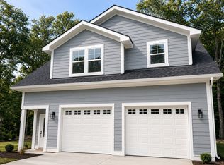 418 Isaac Boston St, Mount Pleasant, SC 29464