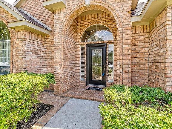 4th image of 7026 Echo Lake Ct