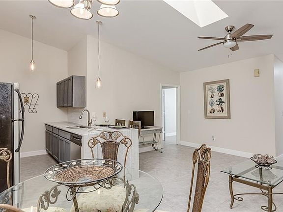 4th image of 5117 SW 15th Pl APT 211