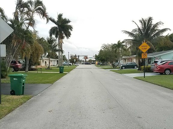 5th image of 5616 NW 49th Ave