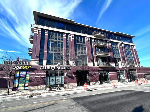 4020 N Damen Ave Unit 304, Chicago, IL 60618