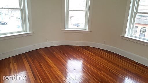 2nd image of 1388 State St APT 8