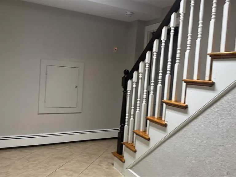 199 Country Dr — Photo 29