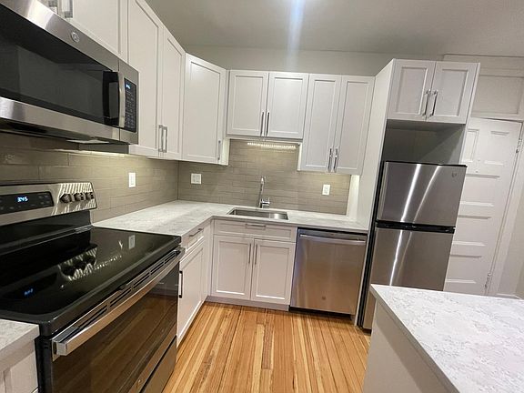 5th image of 9 Sewall Ave #3311