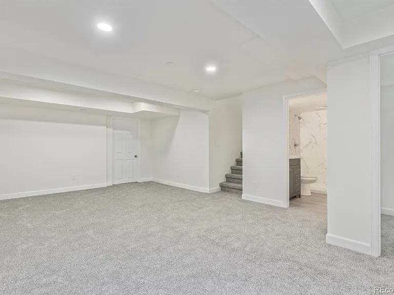 8039 E Phillips Cir — Photo 29