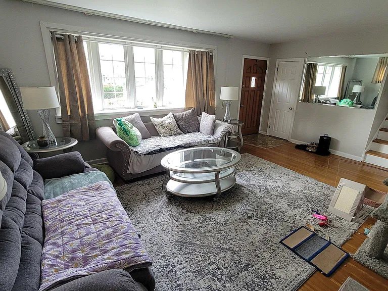 117 N Brookfield Rd — Photo 3