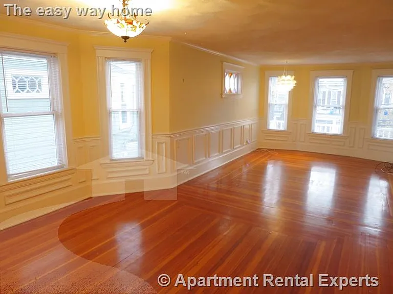 45 Paulina St #2 — Photo 10