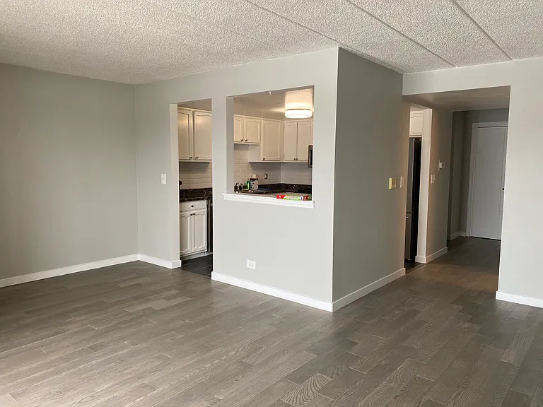 5411 W Lawrence Ave — Photo 12