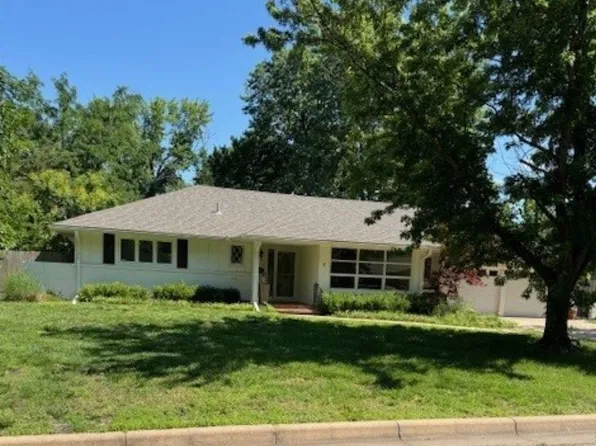 6609 E 10th St N, Wichita, KS 67206